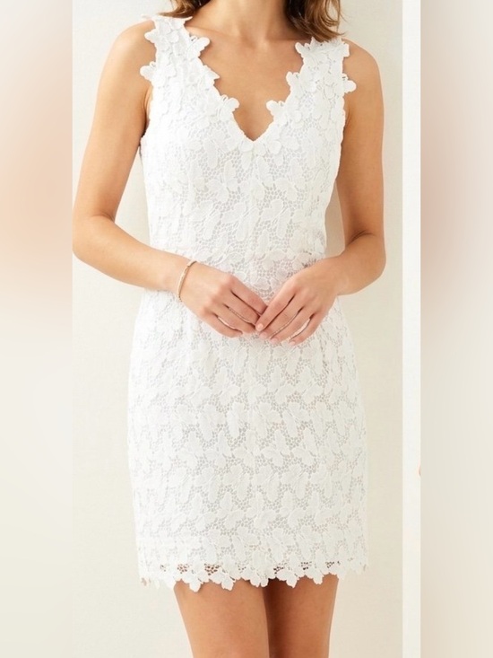 Lilly Pulitzer Dresses & Skirts - Lilly Pulitzer Reeve Lace Shift Dress – Resort White (NWT)